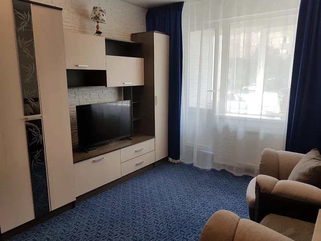 Уютная однокомнатная квартира — аренда посуточно в Новый Уренгой