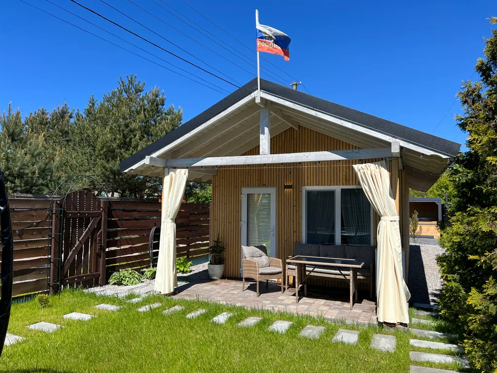 Семейный дом с баней и джакузи