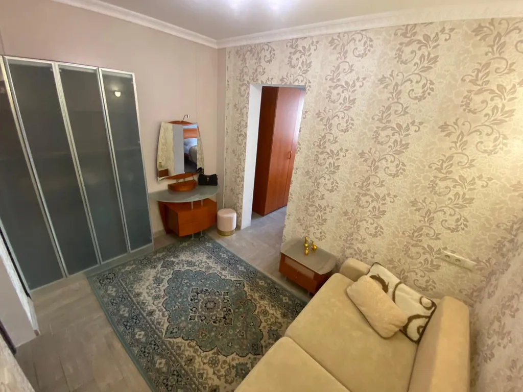 Евротрешка Луна, ЖК Белый Аист