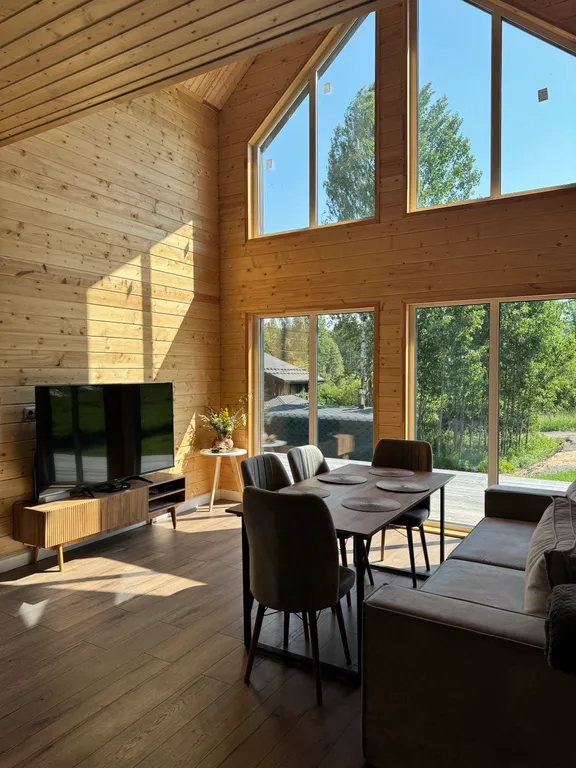 Коттедж Видовой загородный дом с террасой и баней — аренда посуточно в Хиттолово