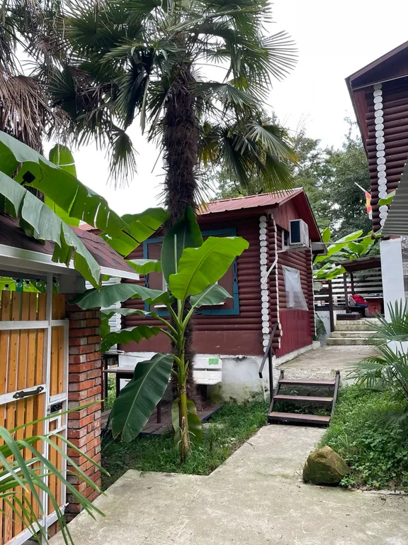 Коттедж 1-комнатный Дом — Сочи