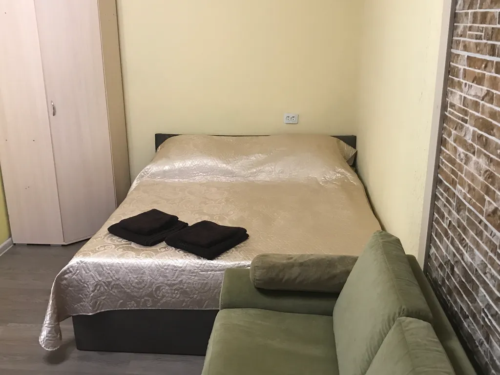 Уютная квартира в центре посёлка, рядом школа, ДК, бассейн