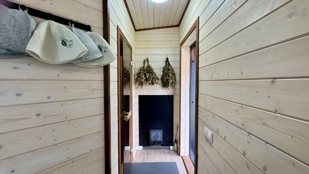 Большой семейный коттедж с русской баней