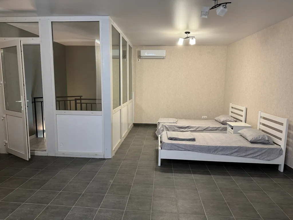 Половина Коттеджа