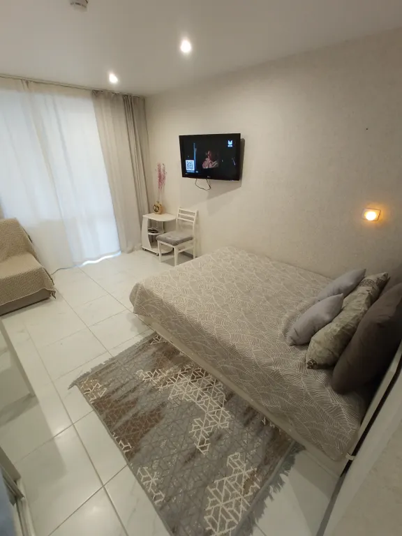 Уютная квартира у моря с бассейном