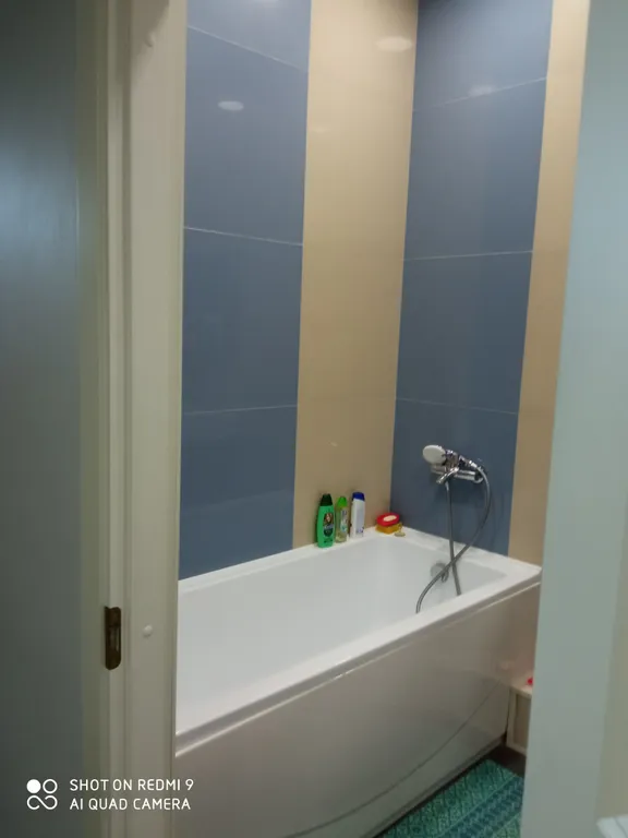 Современная новая квартира рядом с набережной реки Волга