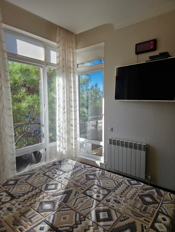 Квартира Уютная квартира с видом на город Геленджик — Геленджик