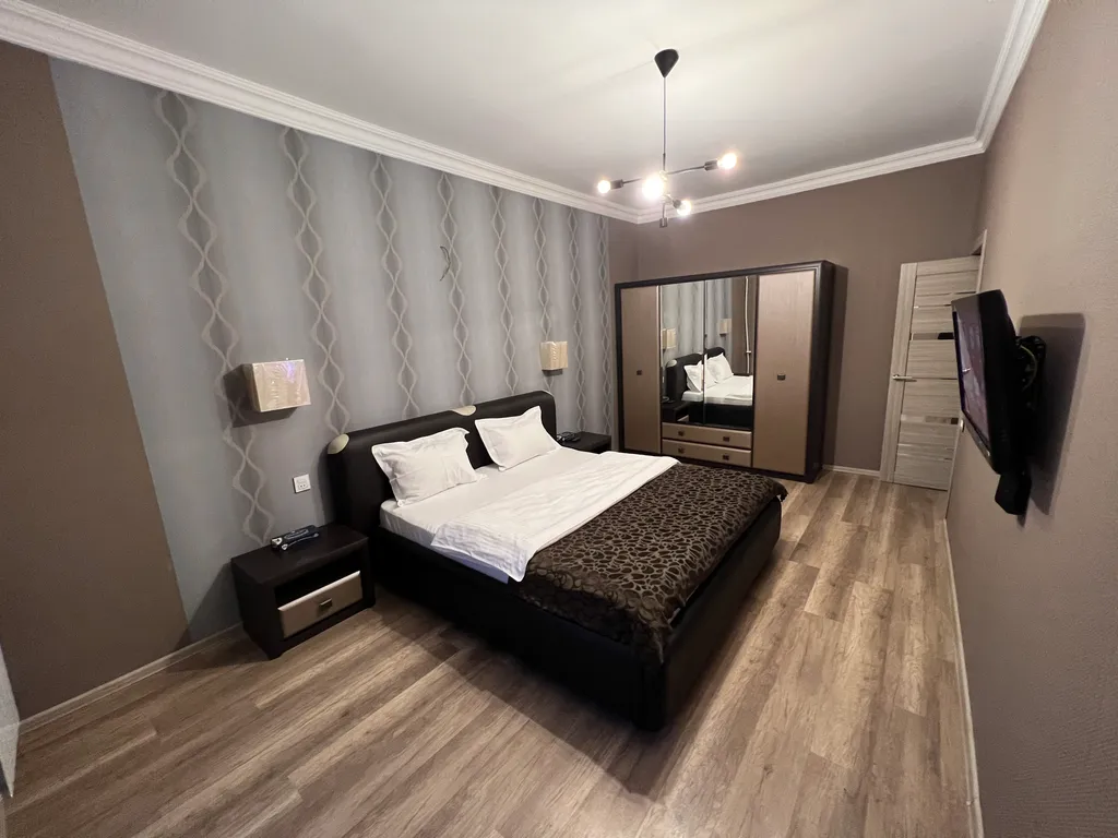 Panoramic Apartments в центре Баку Вид на Flame Towers F1 Track