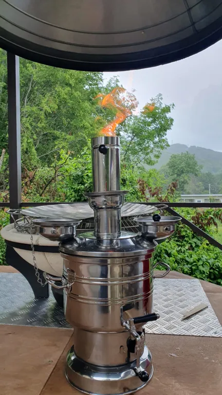 Комфортное проживание в лесу у моря