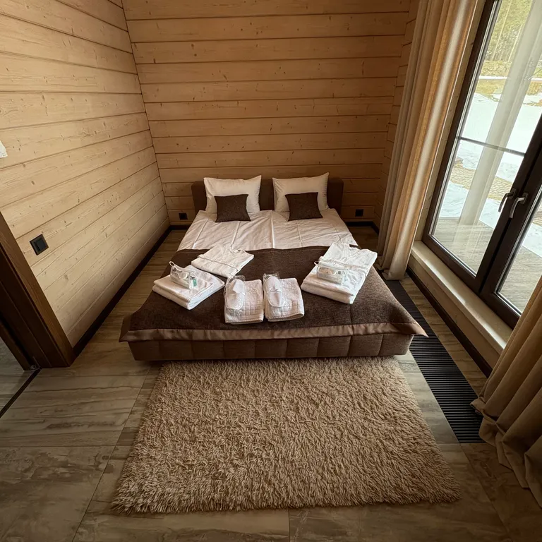 Современный коттедж на берегу озера Лавиярви