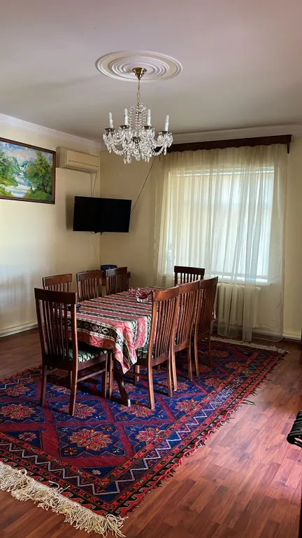 Дача на берегу моря с бассейном