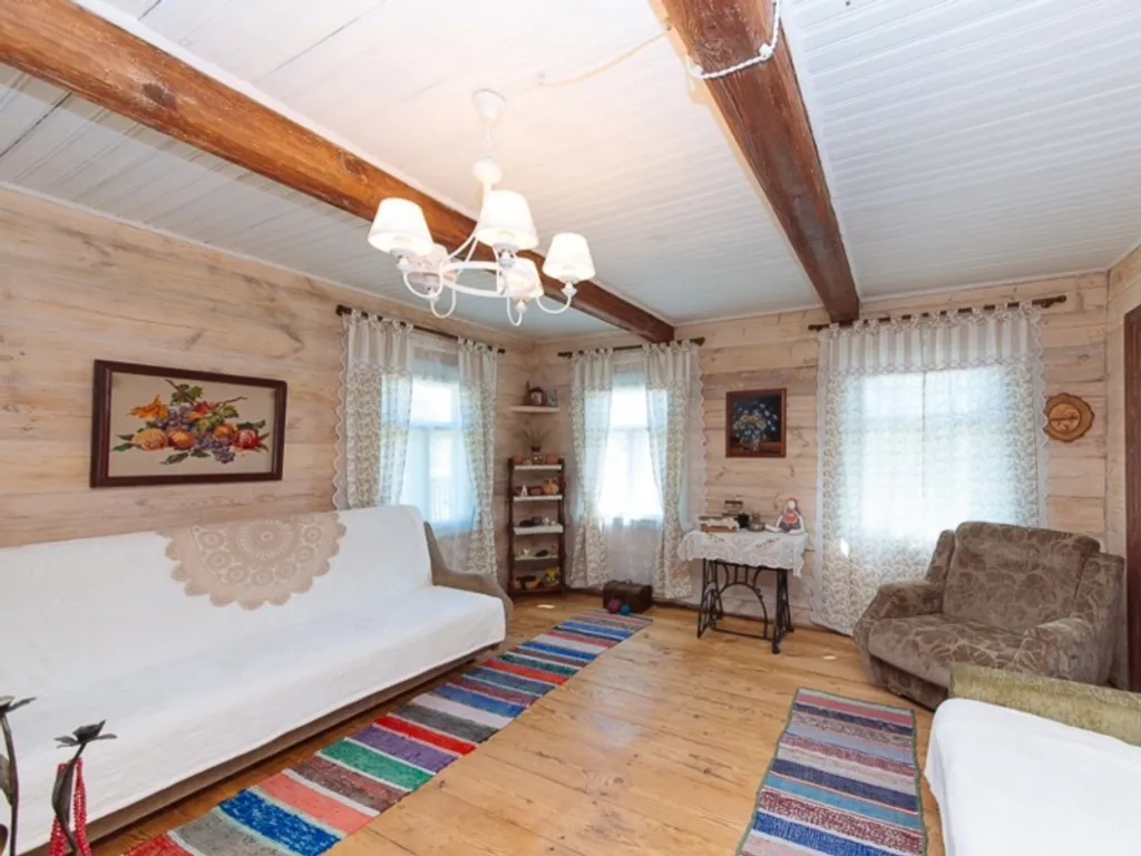 Домик-музей в Беловежской Пуще Беловежская светлица с печью и огнем