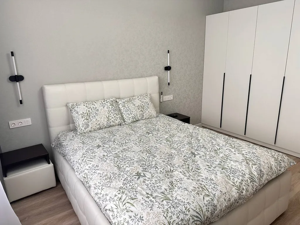 Квартира Квартира Уральские грезы — Екатеринбург