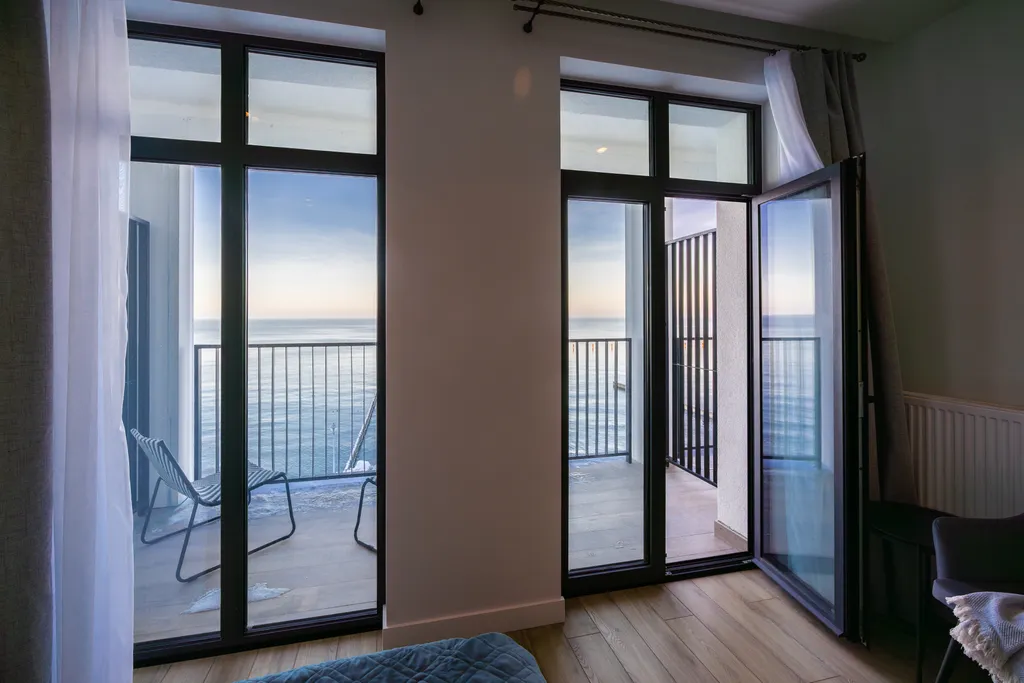 Апартамент с прямым видом на море | жк променад