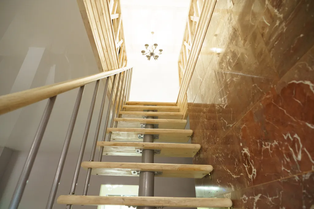 Загородный дом-шале "Pinebrook", аренда, у реки Дон. Сезонный бассейн.