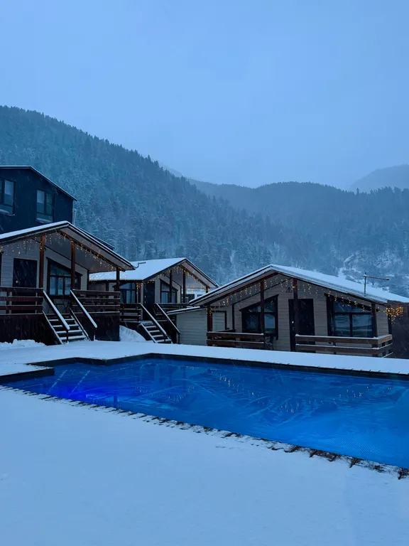 Коттедж Уютный эко-домик с видом на горы — Архыз