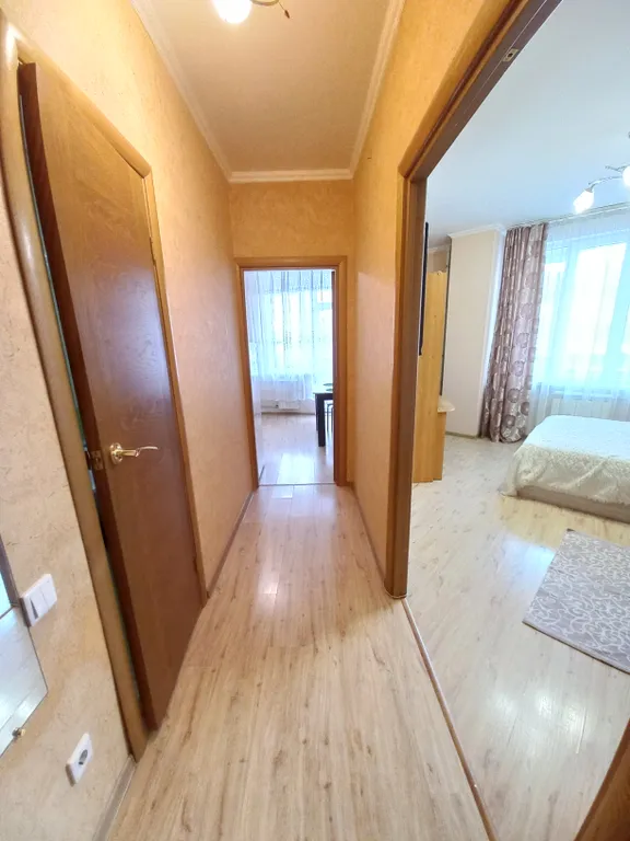 Уютная квартира около ЖД и Филармонии