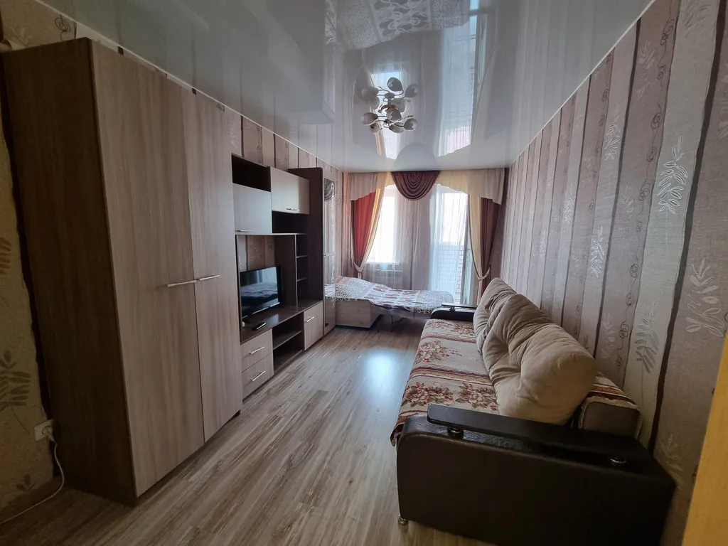 Уютная квартира в тихом районе у центра — аренда посуточно в Вологда