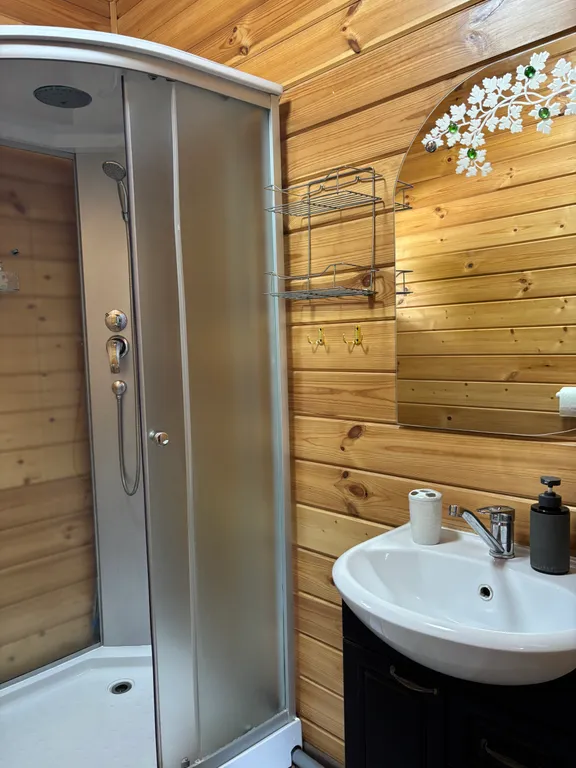 6-комнатный Дом