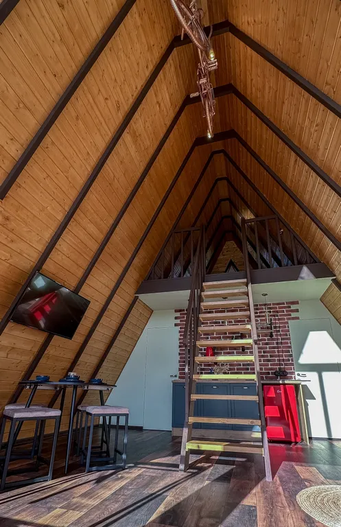 Дом с чаном