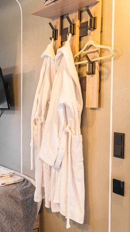 Коттедж Отдых для двоих в домике в лесу — Новая