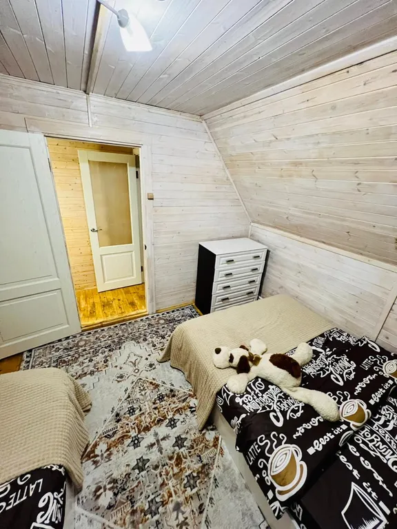 Загородный дом с баней в километре от прекрасного города