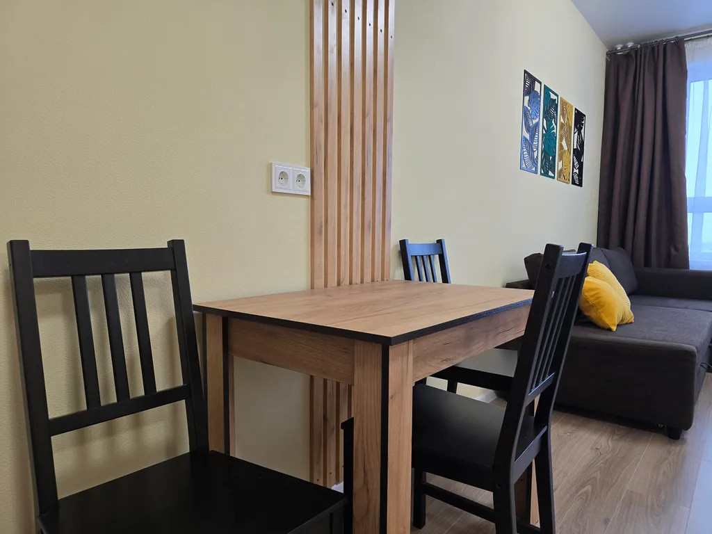 Стильная евродвушка у МРНЦ имени Цыба