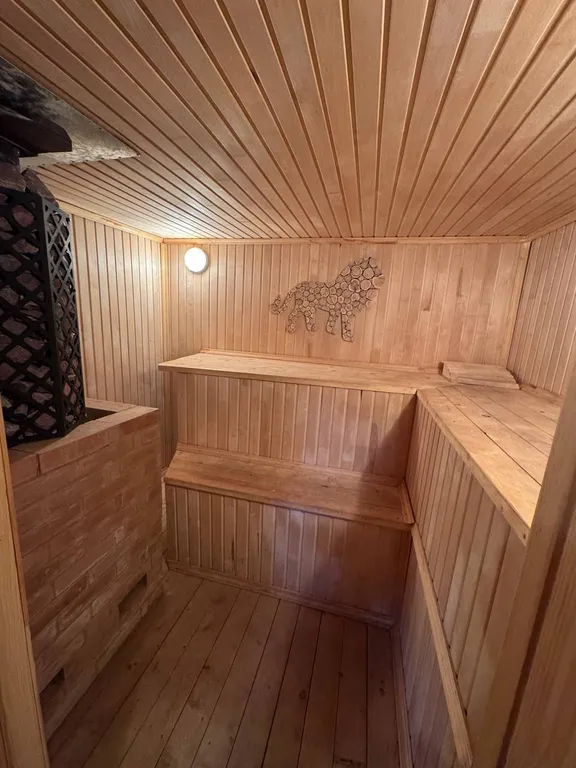 Уютный дом с баней