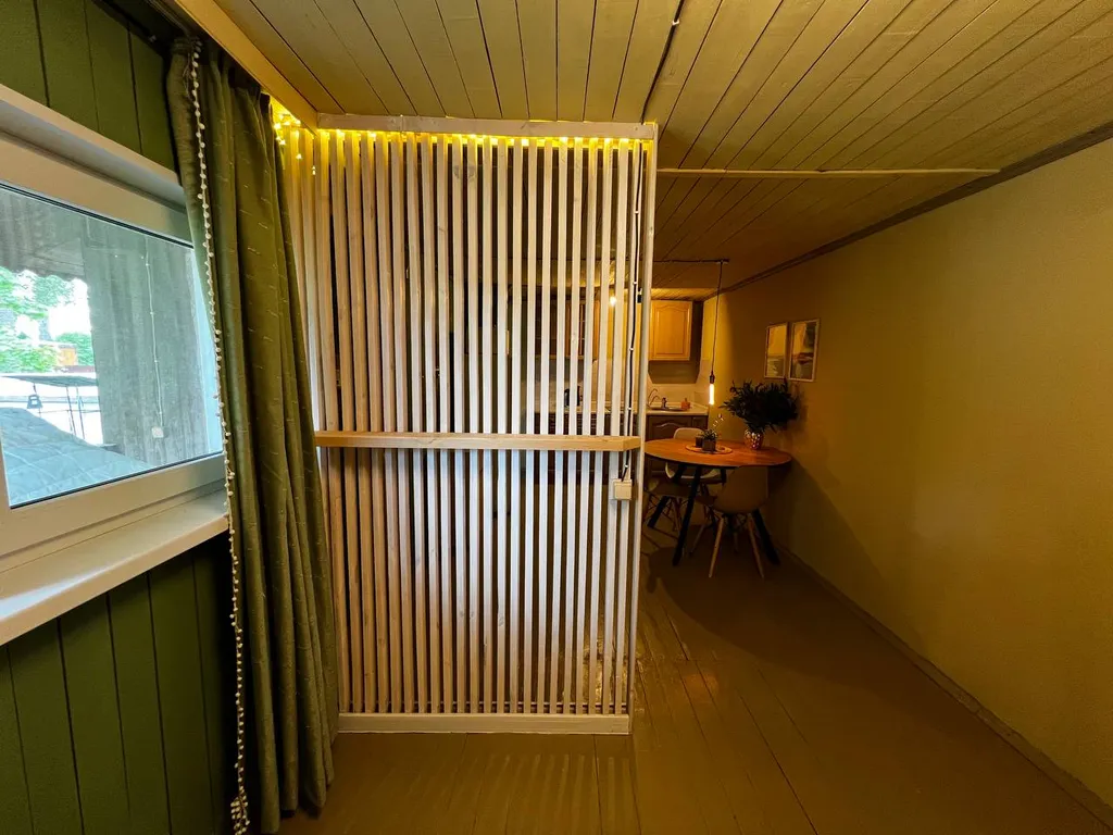 Коттедж Уютный летний домик с мансардой и террасой — Приморск