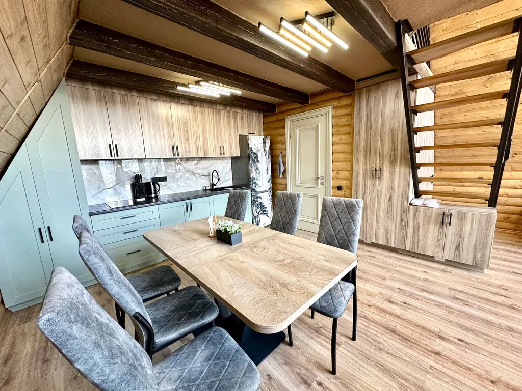 А-фрейм с видом на горы