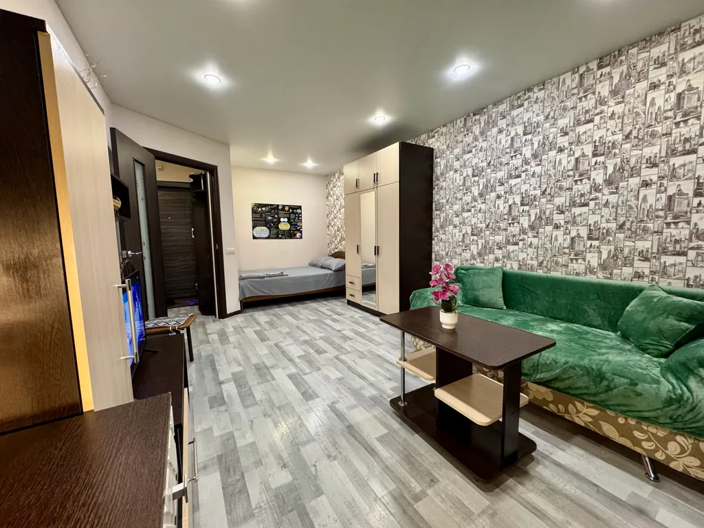 1-км. квартира на 5 спальных мест, рядом река Волга