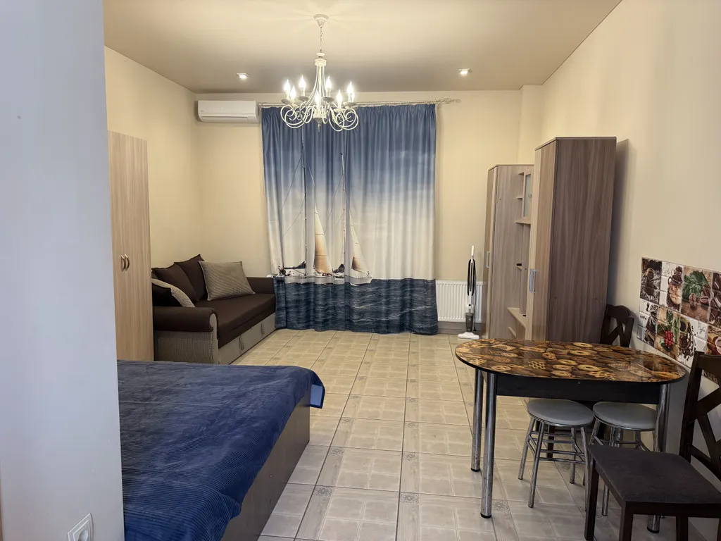 Квартира Апартамент на 1 этаже с верандой — аренда посуточно в Черноморское