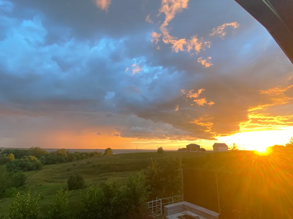 Дом с восхитительным видом на озеро Плещеево и город