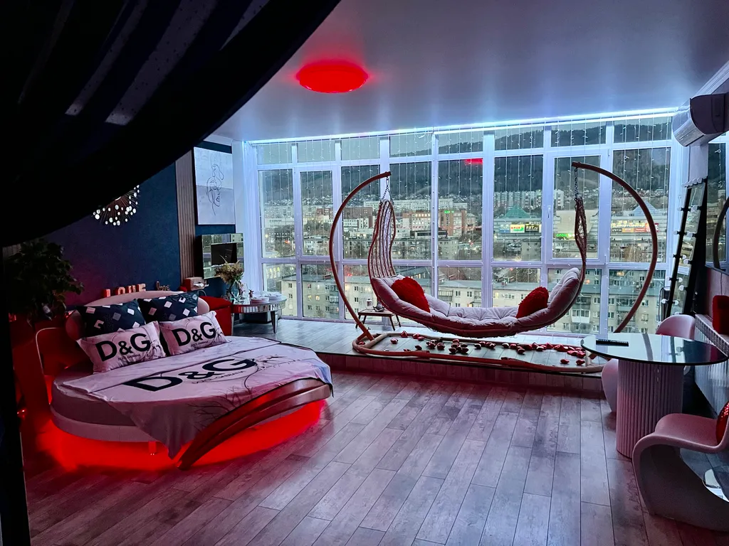 Видовой пентхаус-студия с террасой в самом центре