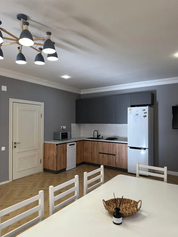 4-комнатный Дом