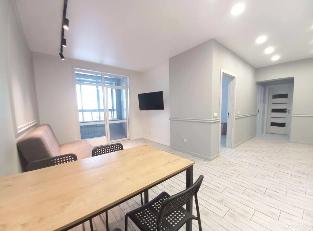 Двухкомнатная квартира рядом с ТРЦ Планета — аренда посуточно в Красноярск