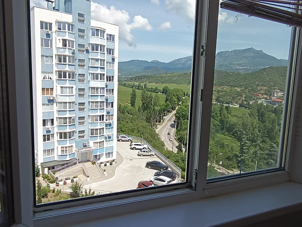 Уютная квартира с видом на горы