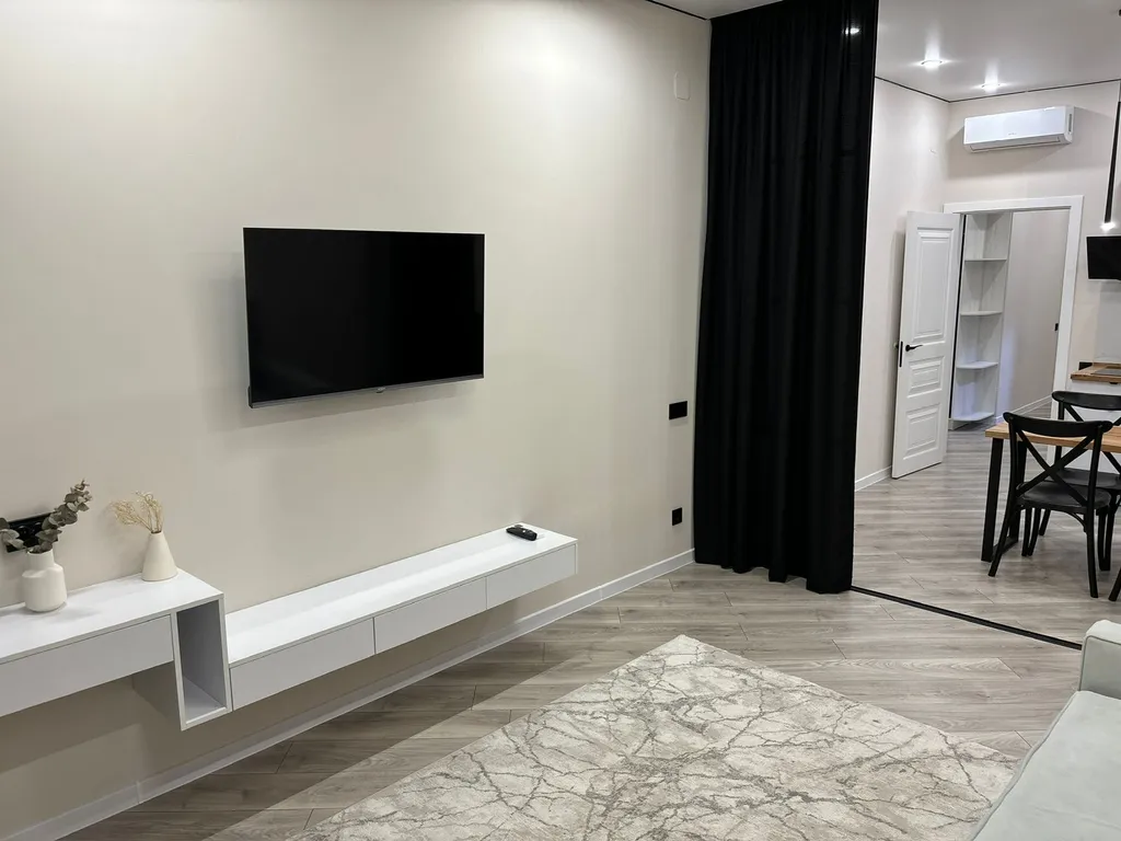 Estet вблизи ТРЦ Mega