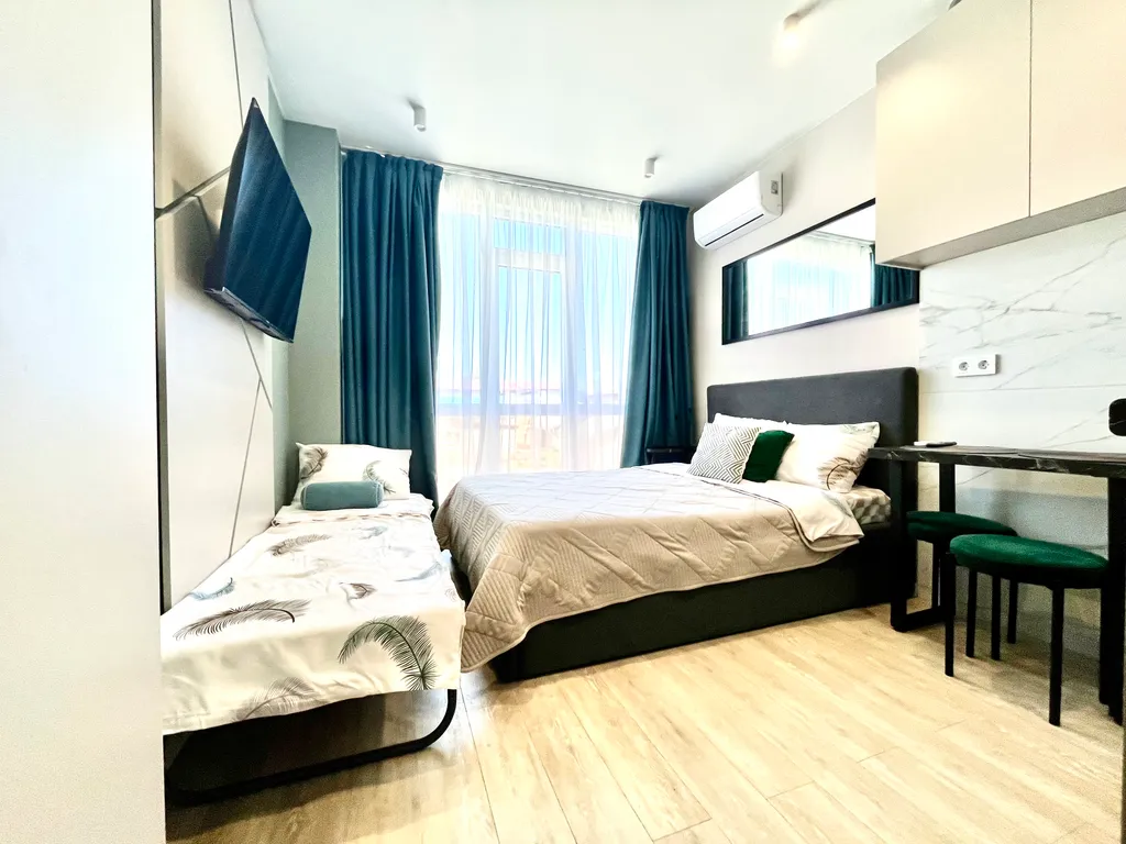 Квартира Красивая квартира в 15 минутах пешком от ЖД Адлер — Адлер