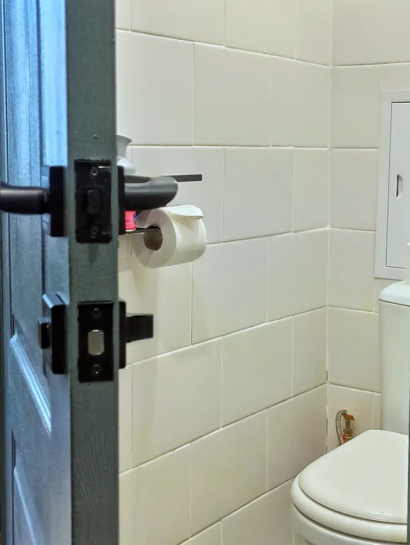 1-к квартира на 2-4 гостя в тихом дворе 212 квартала