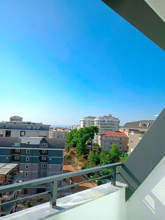 Стильные, комфортные апартаменты с видом на море Sky