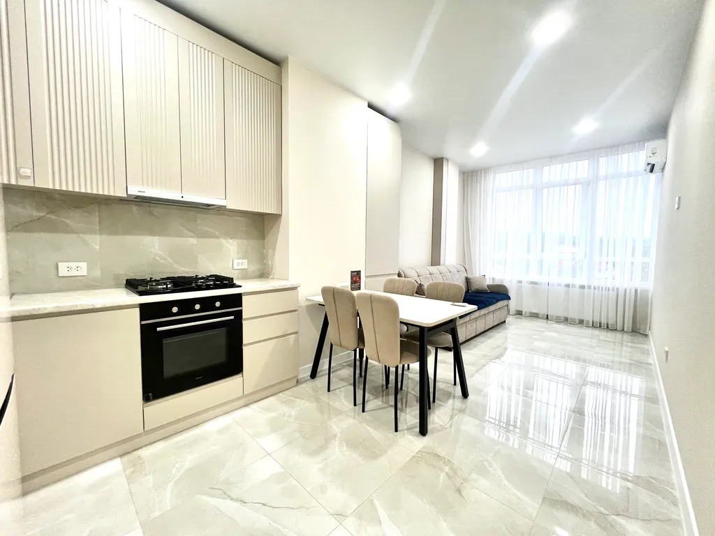 Уютная, просторная квартира в лучшем районе города