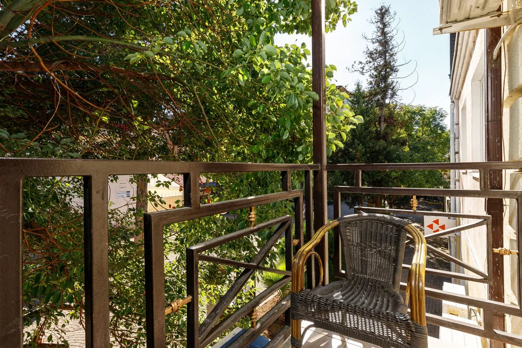 Номер с балконом в 1 минуте до пляжа