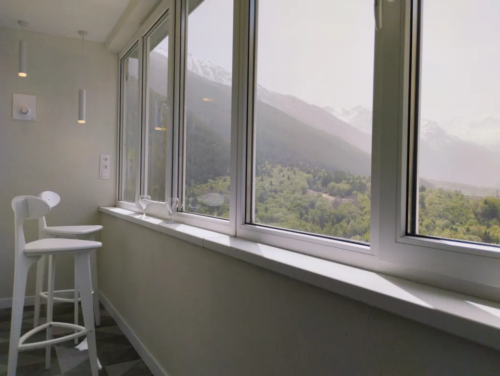 Квартира с видом на ледник Донгуз-Орун