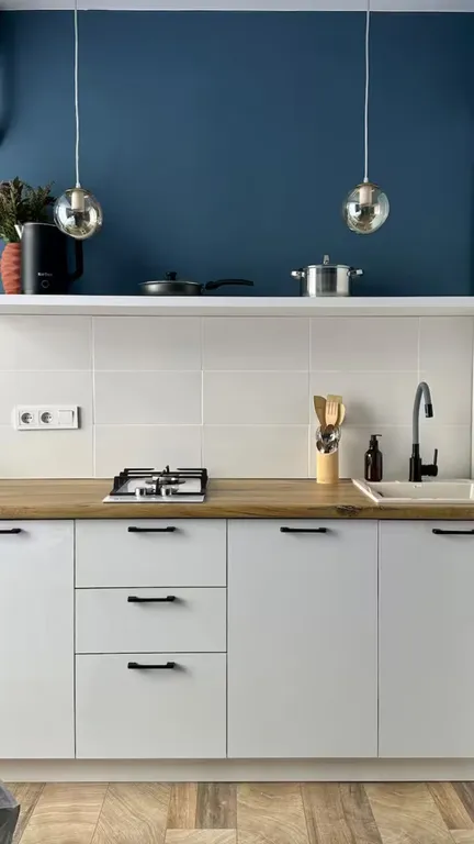 Студия Bayhouse в 200 метрах от метро Б. Момышулы для 2х гостей