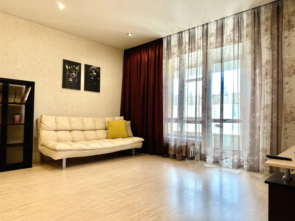 Квартира Крупногабаритная 2-комнатная квартира возле Планеты — Красноярск