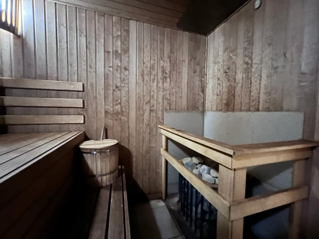 Коттедж с сауной