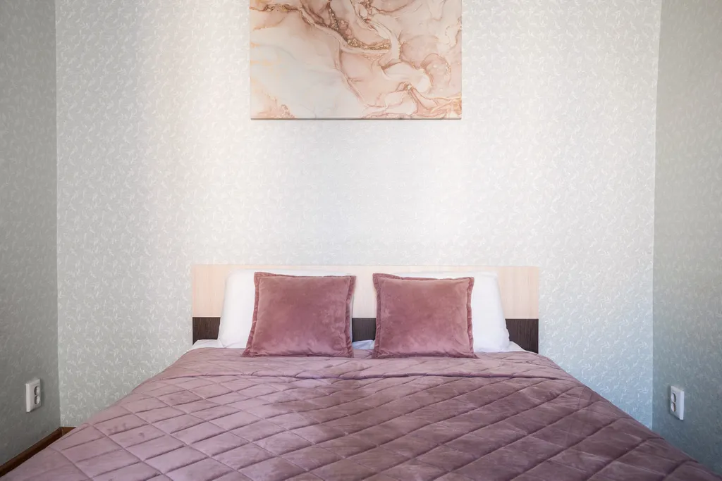 Светлая красивая двухкомнатная квартира в самом-самом центре города