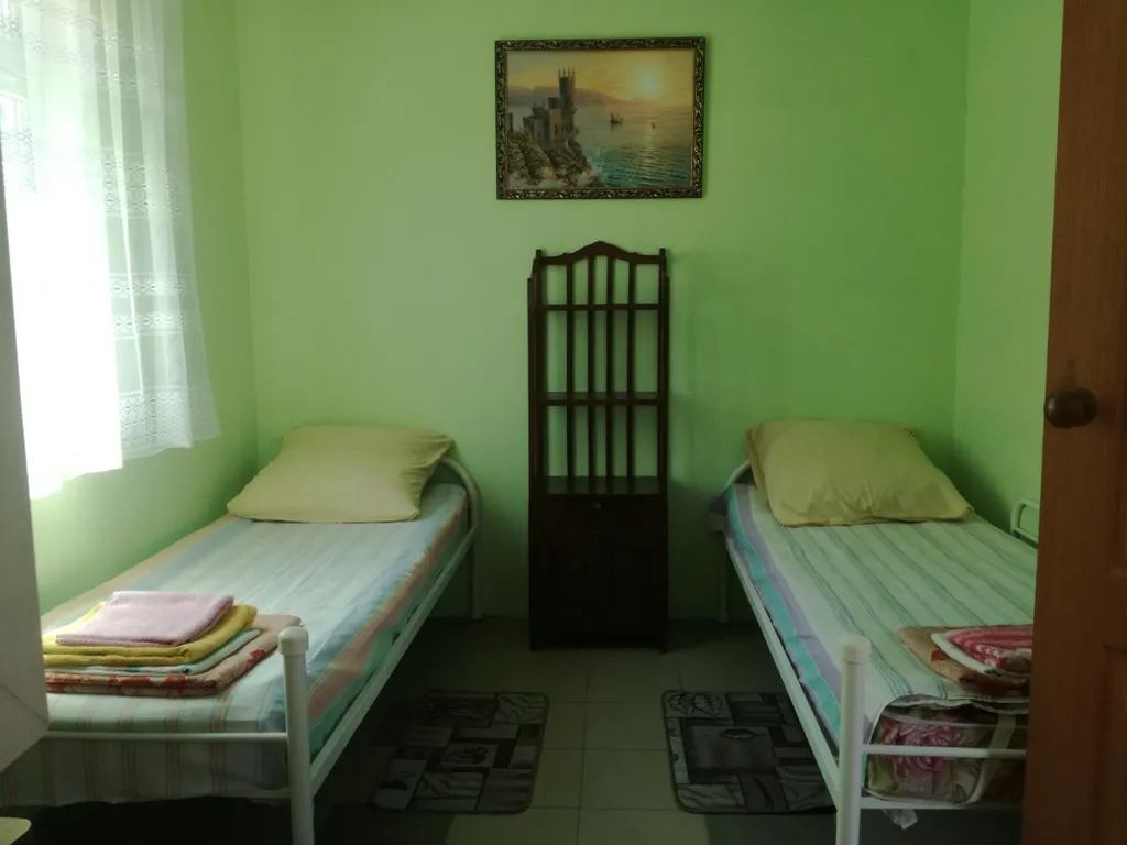 Летний 2х комнатный дом на семью