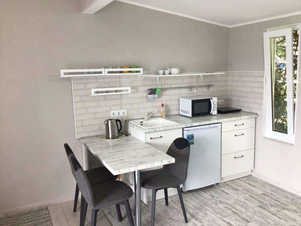 Квартира с балконом и видом на море — аренда посуточно в Ялта